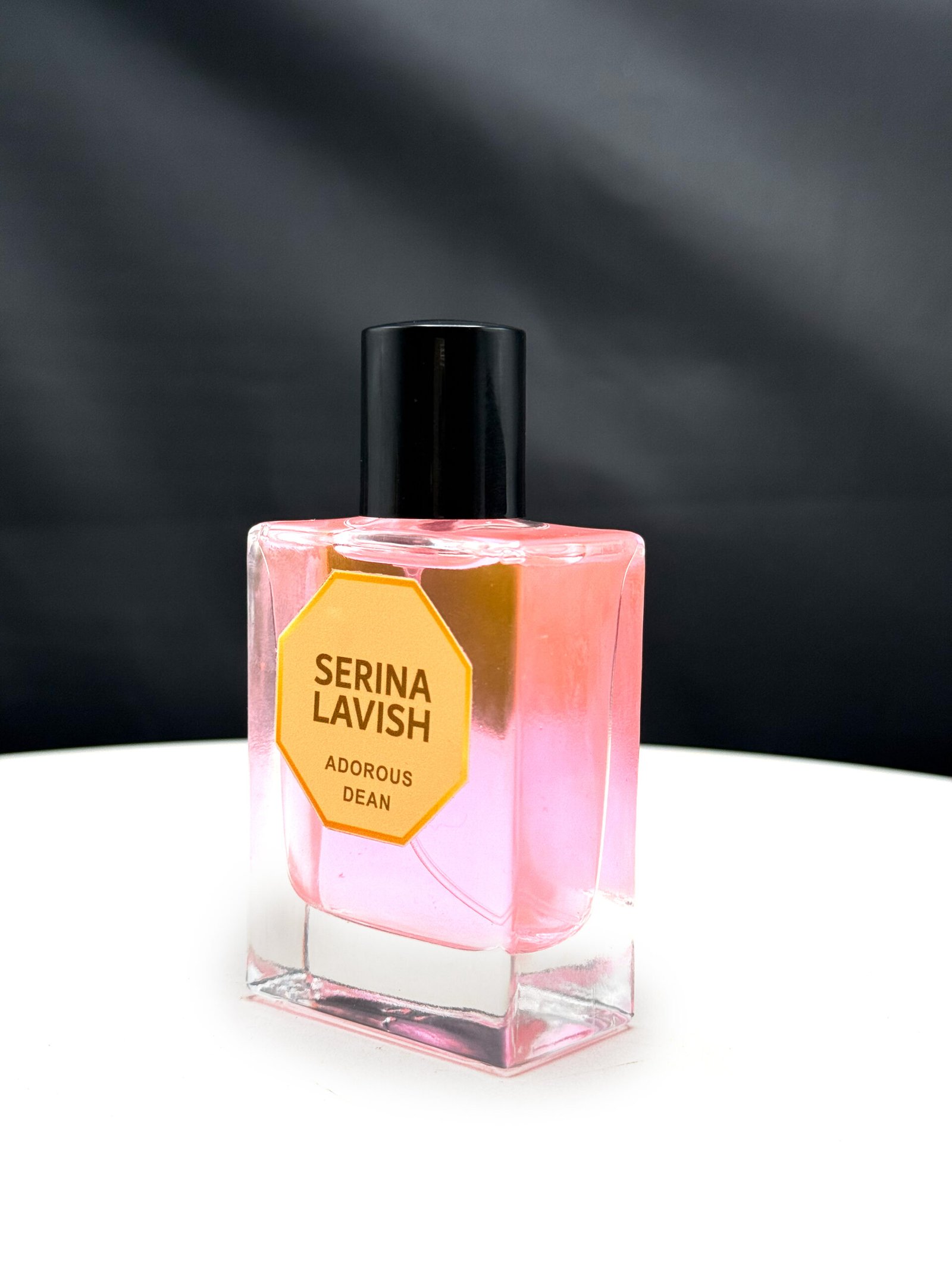 Serina Lavish - Image 2
